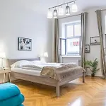 Comfortable 2Br Apt, Near Wiener Stadthalle