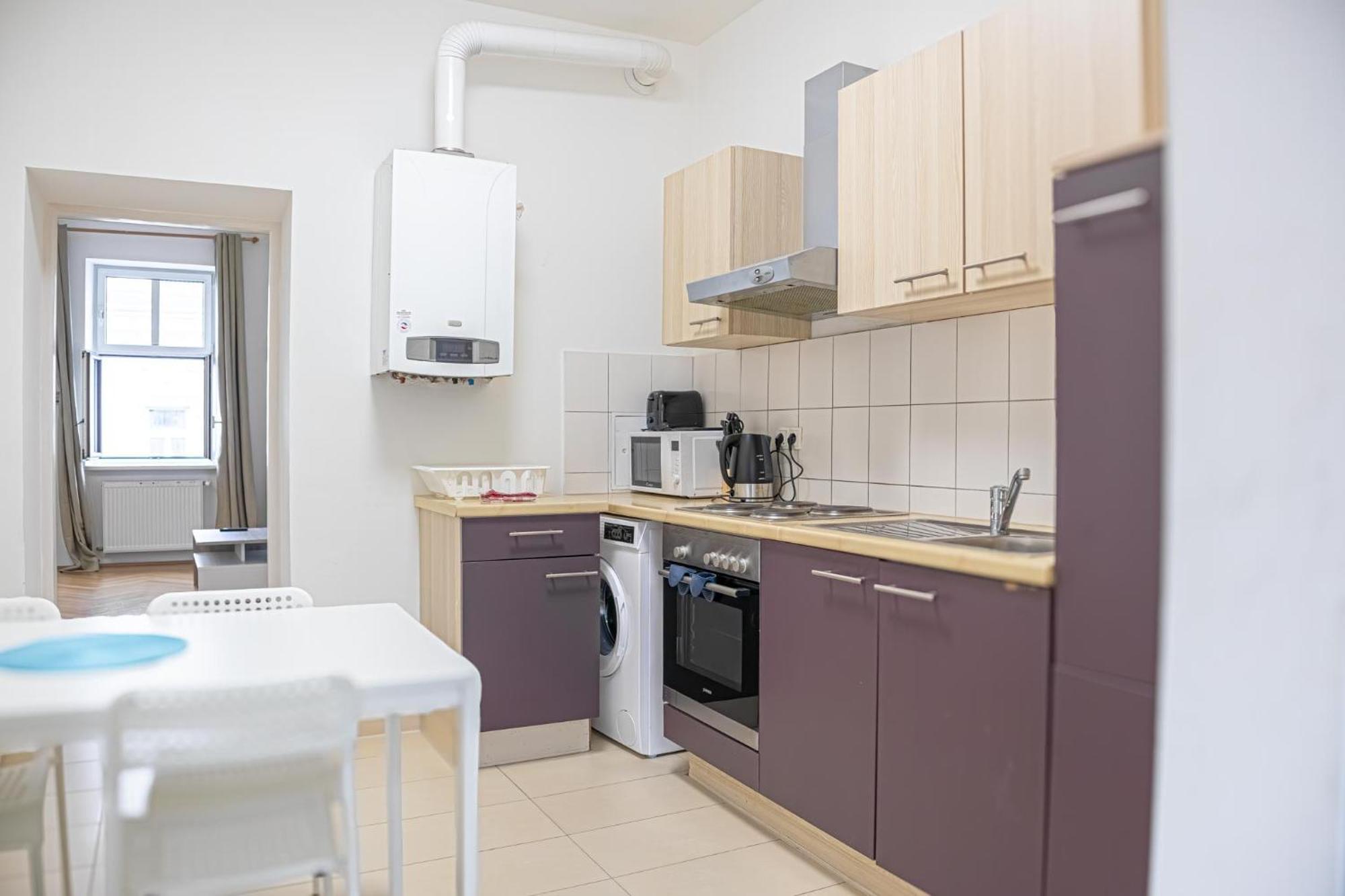 Comfortable 2br Apt.-near Wiener Stadthalle Wien